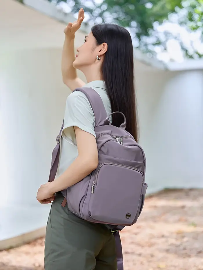Sac à dos en nylon imperméable pour femme