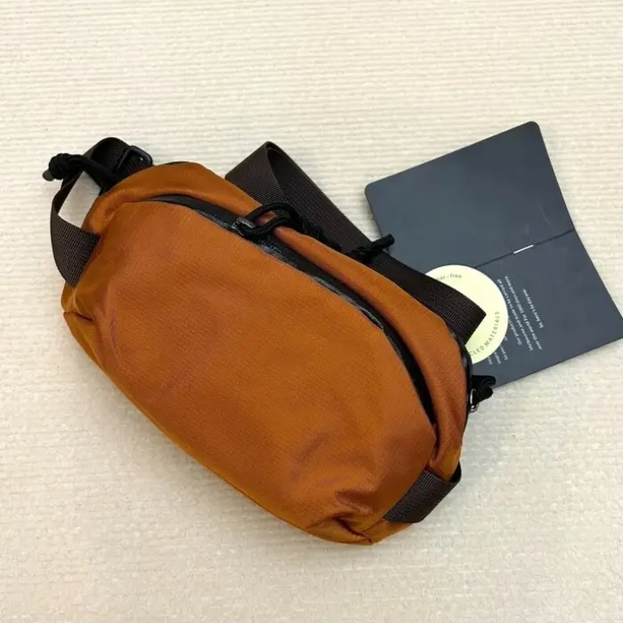 Sac bandoulière Venture Ready Sling 2.5L Explorer, sac fonctionnel magnétique, sac bandoulière imper