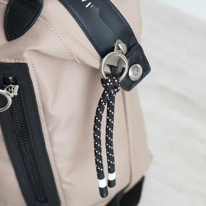 Sac à dos en nylon imperméable grande capacité