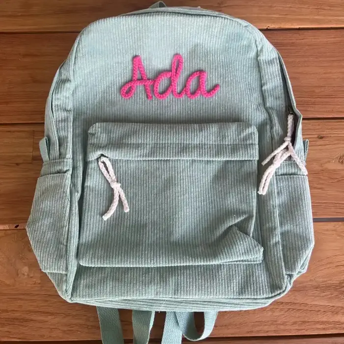 Sac à dos personnalisé avec monogramme