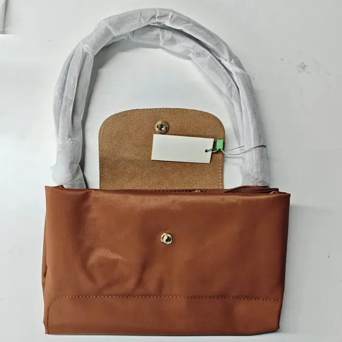 Sac à main pliable classique 2026, sac en nylon, design brodé pour femmes