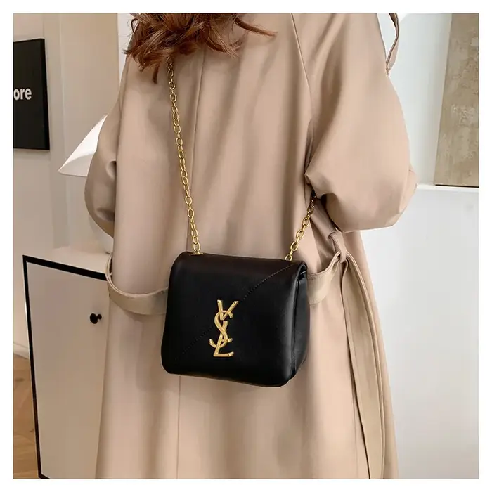 Sac à bandoulière matelassé et rembourré pour femme, style décontracté et tendance, collection 2026