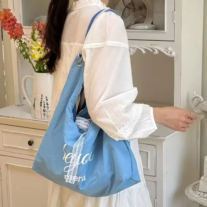Sac de plage en tapis de paille