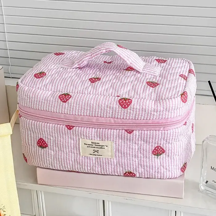 Sac à dos rose brodé fraise pour fille