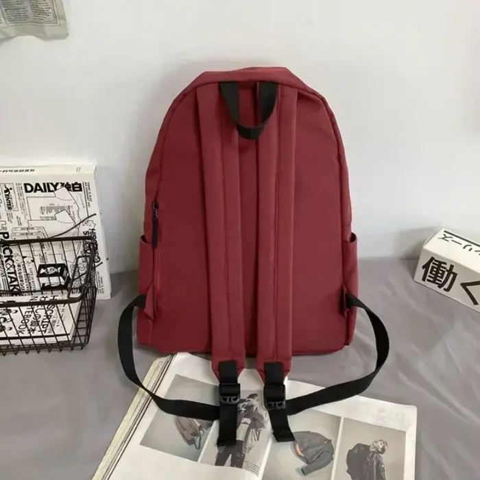 Sac à dos polyvalent noir gris blanc rouge