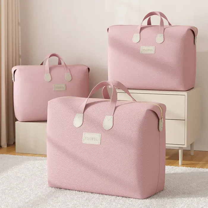 Sac polochon rose souple : parfait pour les voyages