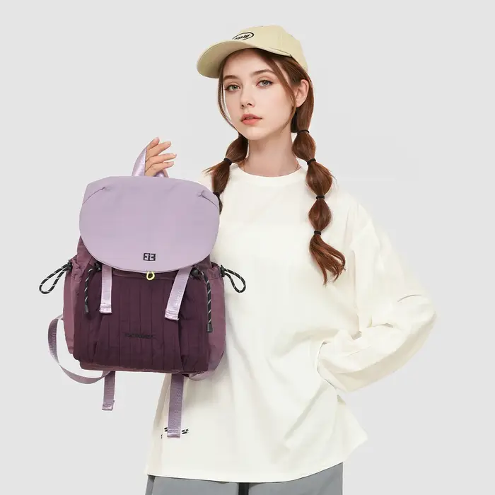 Le sac à dos est léger