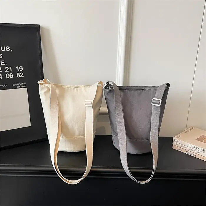 Sac fourre-tout personnalisé avec logo/design